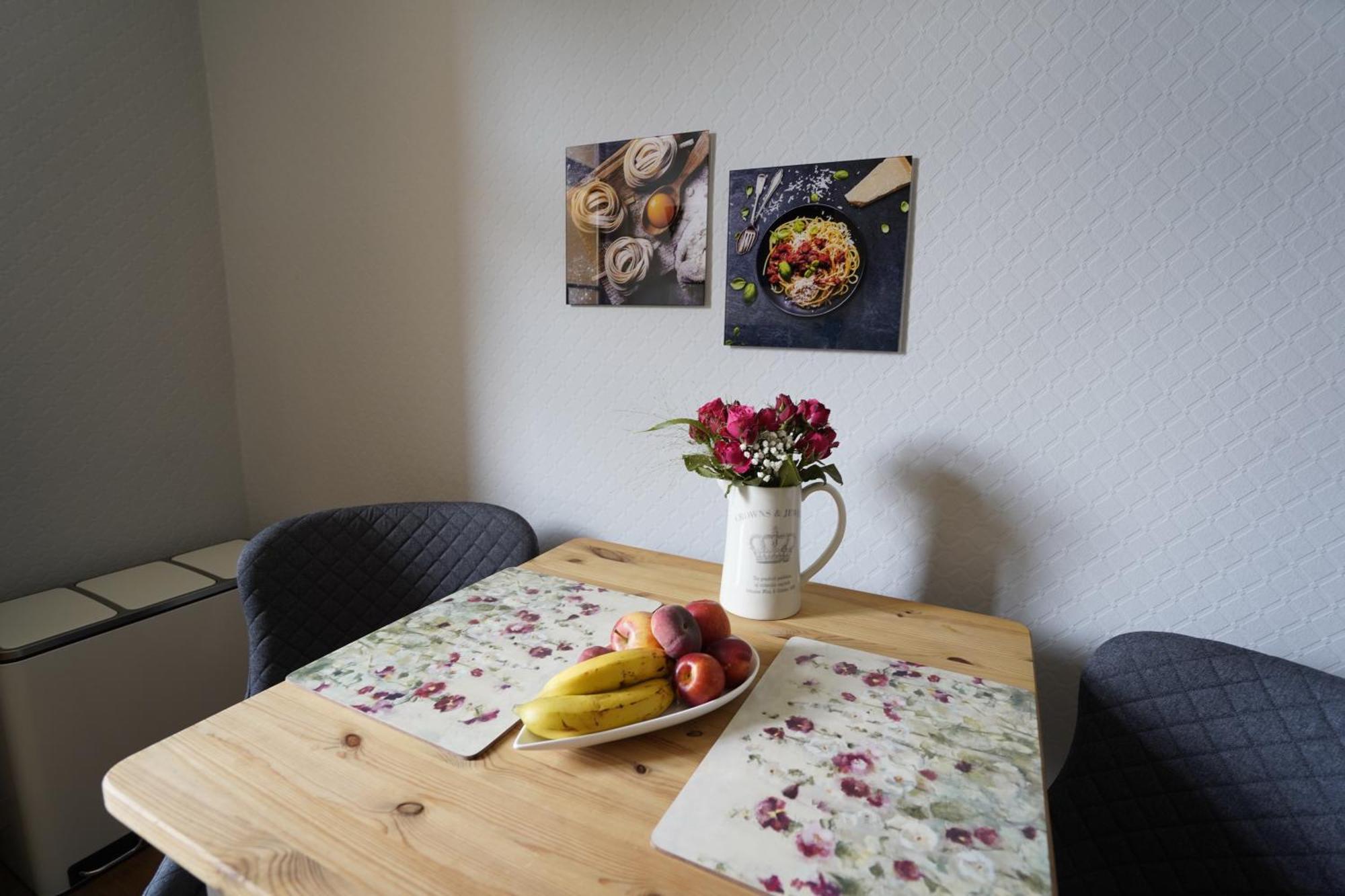 Abendsonne Apartment Наумбург Екстериор снимка